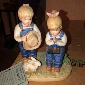 Homco Blue and White Rustic Decor Accents